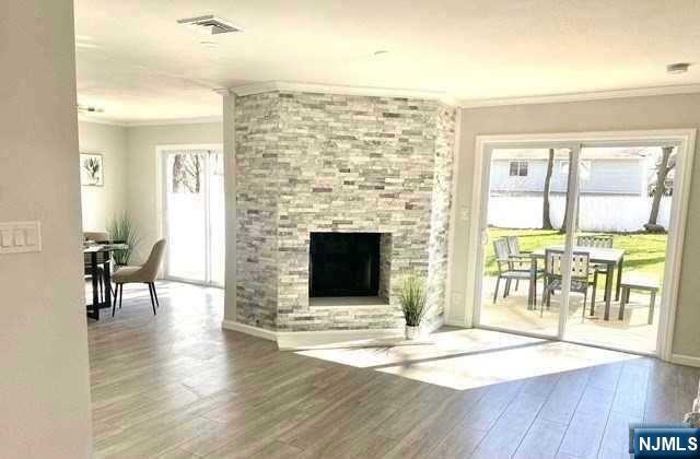 Photo - 170 Manhattan Ave