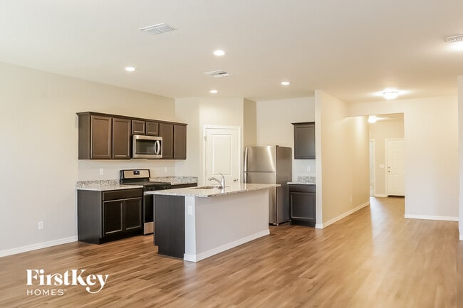 Photo - 296 W Powell Dr