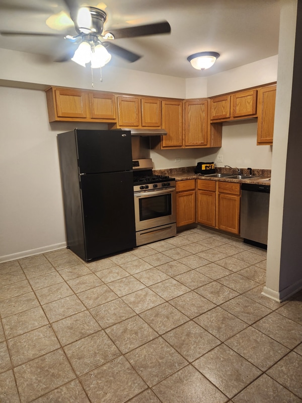 Photo - 10S511 Echo Ln Unidad 2