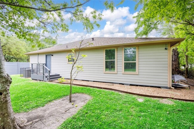 Photo - 4545 Rusk St