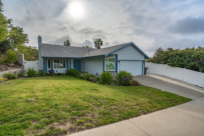 Building Photo - Fully Furnished 3 Bedroom Home for Rent in...