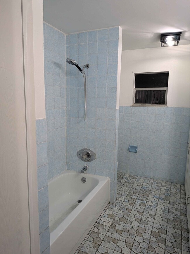 Photo - 1906 Park Manor Dr