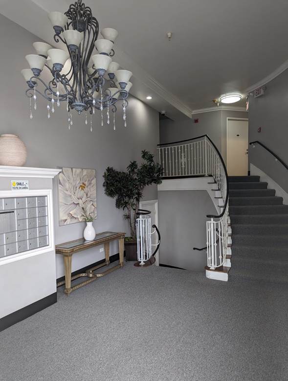 7323 WINNETKA