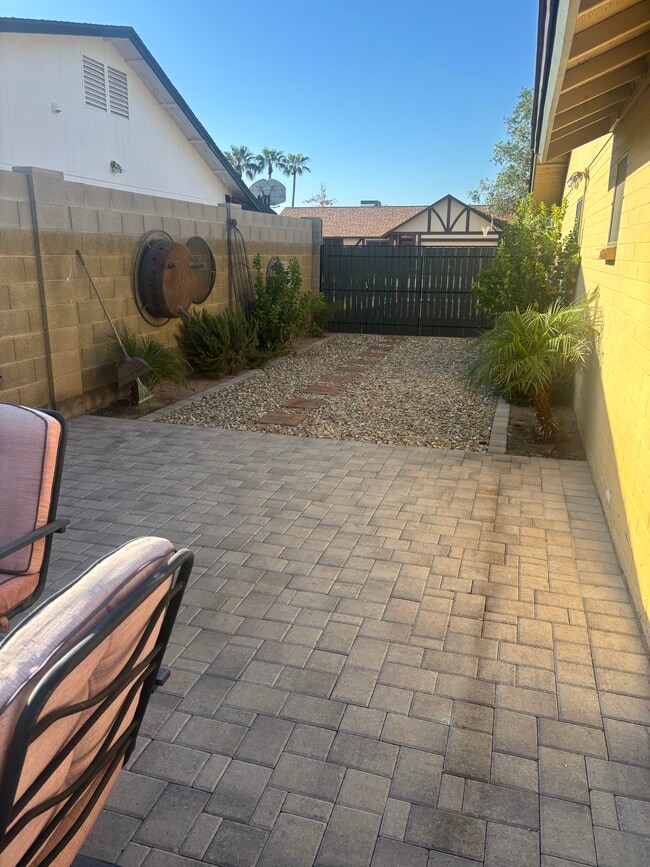 Photo - 4828 E Fairfield St Unit 2 bedroom 1 bathroom=Utilities included