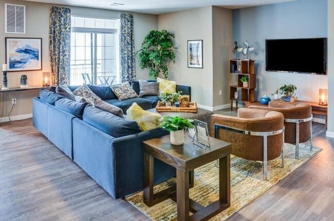 Photo - 150 Goldsborough Dr Unidad 23 Rental