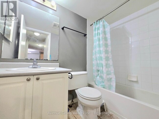 Photo - 684 Warden Ave.