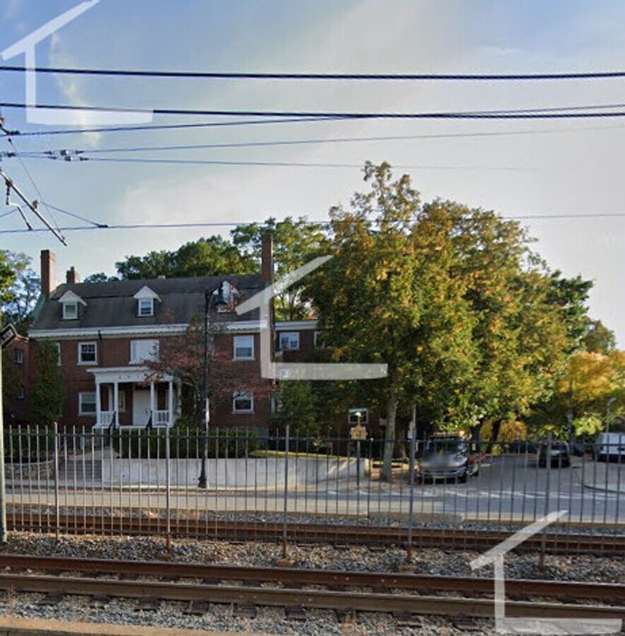 1BR 1Bth unit. Great location! Walk to BC, on Green Line. - 1BR 1Bth unit. Great location! Walk to BC, on Green Line.