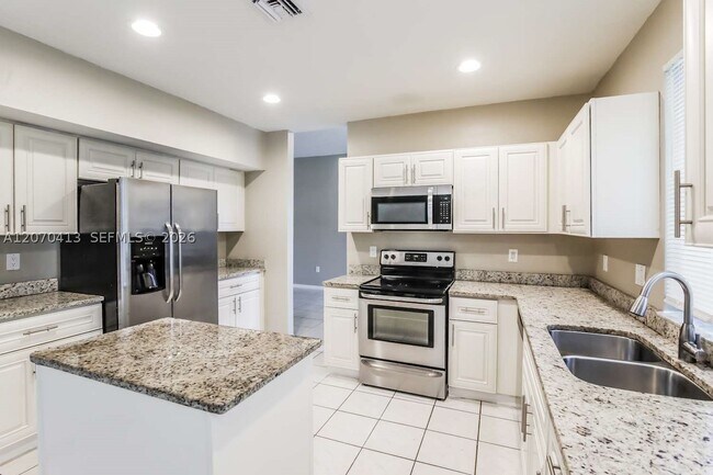 Photo - 7712 Highlands Cir