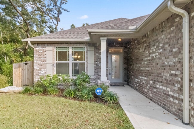 Photo - 949 Kenzie Ln