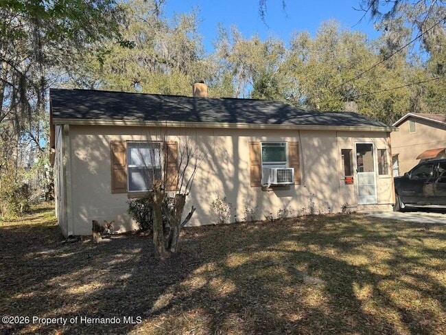 Building Photo - 708 Hazel Ave