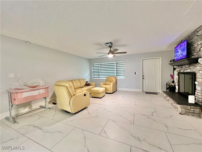 Photo - 3586 Croton Rd