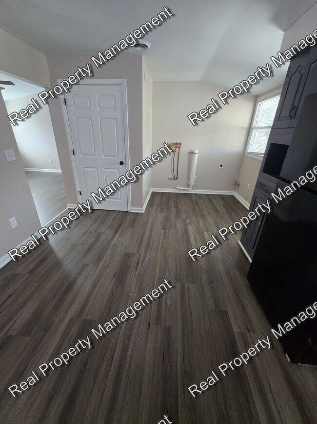 Photo - Updated 3 Bedroom Ranch