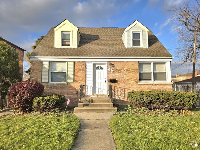 Building Photo - 3821 Jackson St Rental