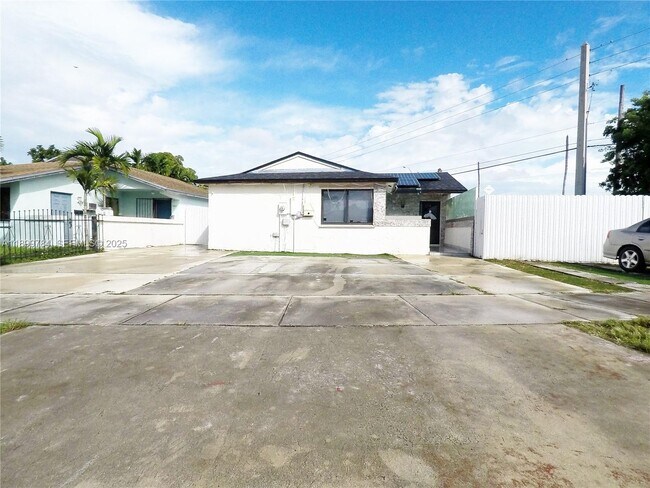 Photo - 19823 SW 123rd Pl