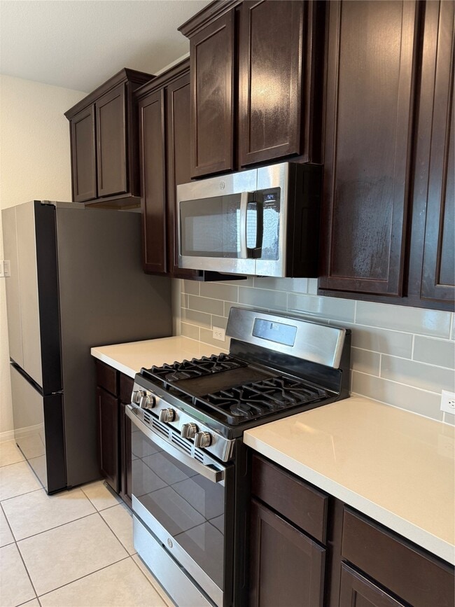 Photo - 31127 Mahogany Fir Trl