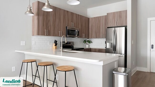 Photo - 1880 Maple Dr NW Unidad 104