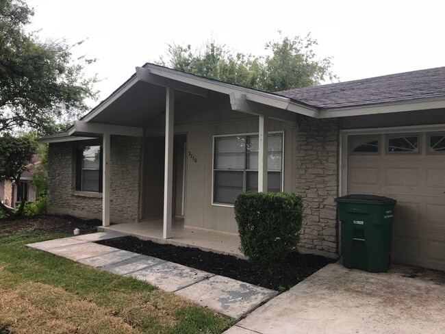 Photo - Come see this beautiful 3/2 1243 sq ft home