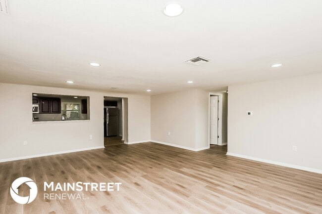 Photo - 3914 Pensdale Dr