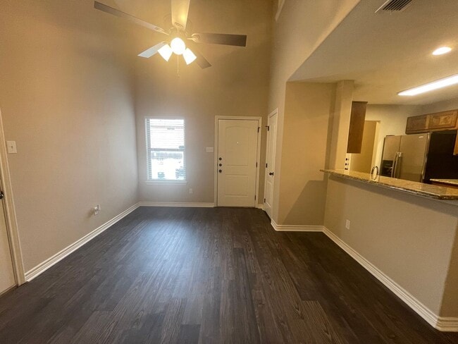 Photo - ~INVITING 3/2.5 Townhome Includes Granite in Kitchen & All Kitchen Appliances ((Brand New Vinyl F... Unit 3829 Branch Way