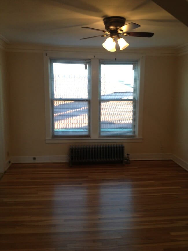 Photo - 322-330 W Washington Blvd