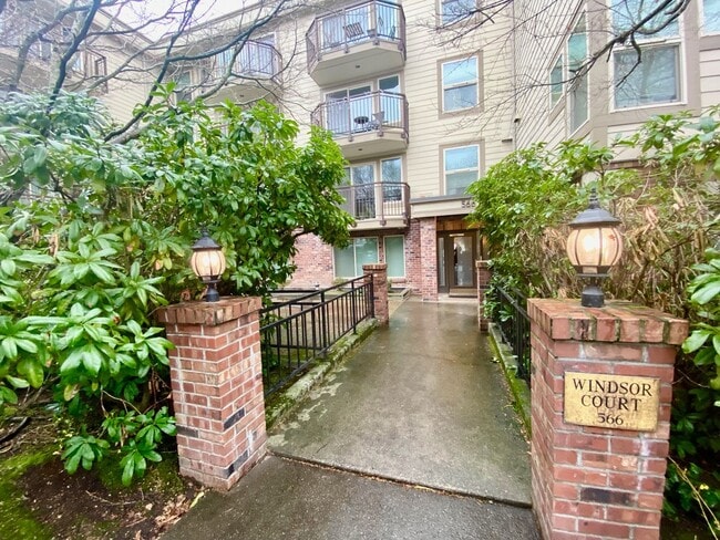 Windsor Court Condominiums ~ Lower Queen Anne - Windsor Court Condominiums ~ Lower Queen Anne Unidad 108