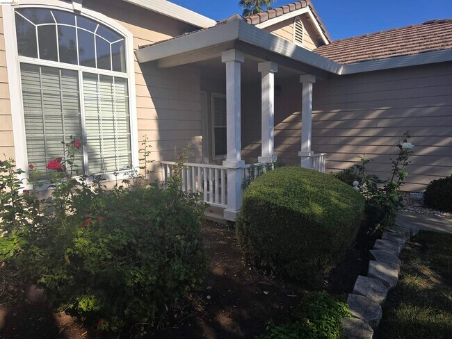 Photo - 5128 Hereford Ct