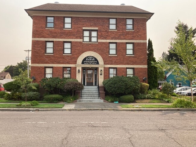 Building Photo - GOL - Basement Unit Basement