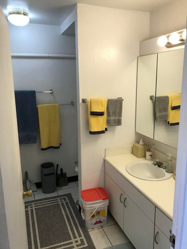 Photo - 87-1550-1550 Farrington Hwy Townhome