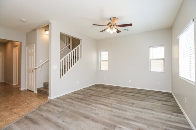 Photo - 4697 E Redfield Rd