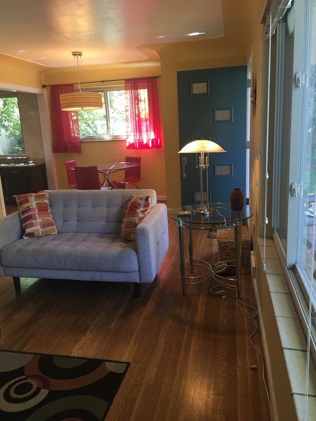 COMING SOON Great Location Close to Sw... Casa Casas en Alquiler