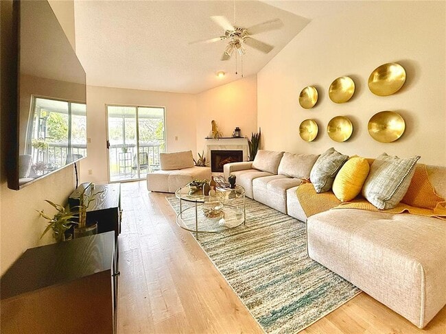 Photo - 5335 White Cliff Ln Unit #805