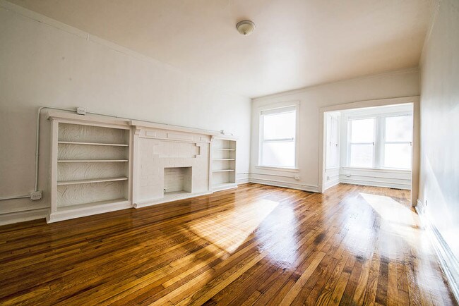 Photo - 7236 S Yates Blvd