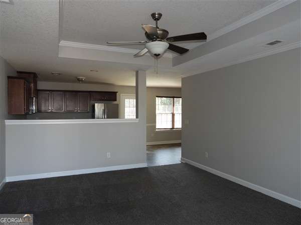 Photo - 213 Augusta Way