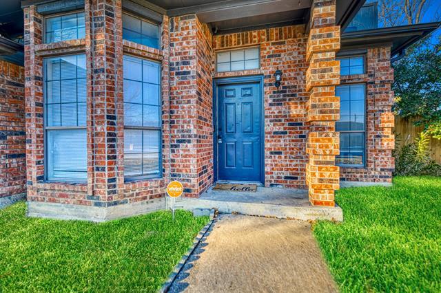 Photo - 807 Wind Brooke Dr