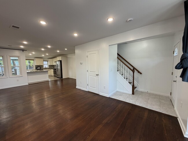 Building Photo - 403 Scott-Mobus Pl