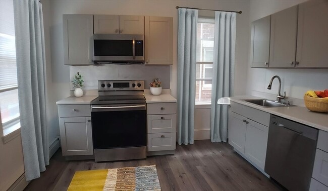 Photo - 25 Chester St Unit 3