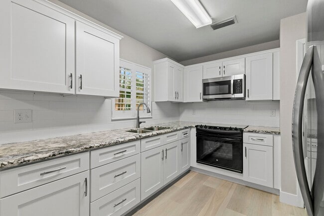 Photo - Beautifully Renovated 3 Bedroom 1 Bath Home on Large Corner Lot