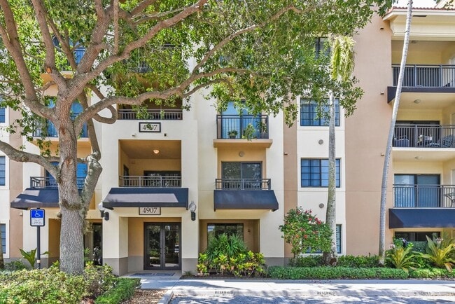 Building Photo - 4907 Midtown Ln Unit 1212