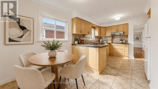 Photo - 8 Summerfield Crescent