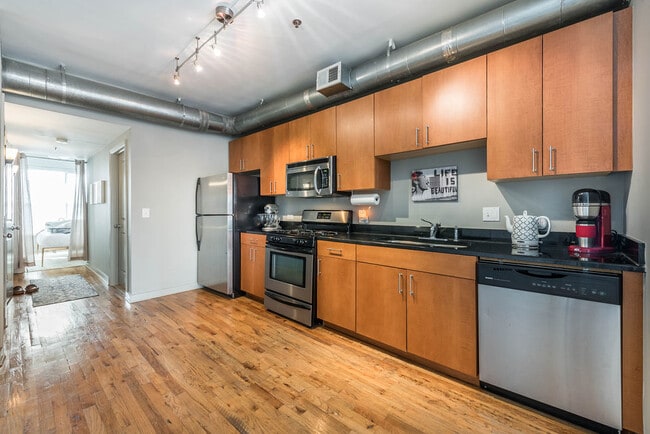 Cocina - 238 Walker St SW Unidad 23