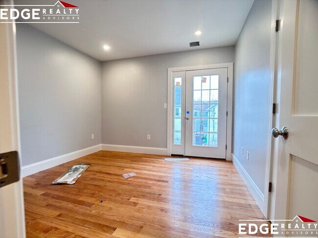 Photo - 24 Shepard St Unit 4