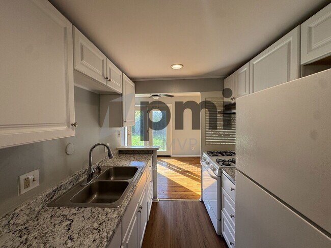 Photo - 3029 Rotunda Ct S