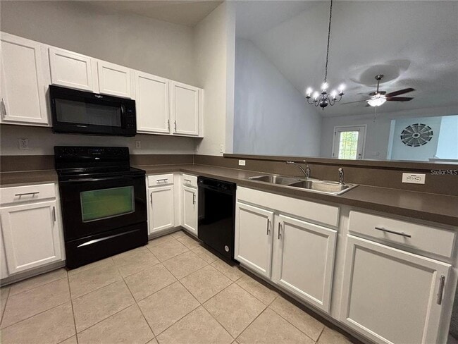 Photo - 575 Oakleaf Plantation Pkwy Unidad 515
