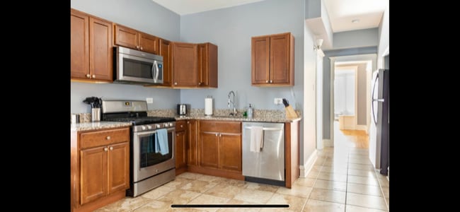 Photo - 1441 N Washtenaw Ave Unit 2