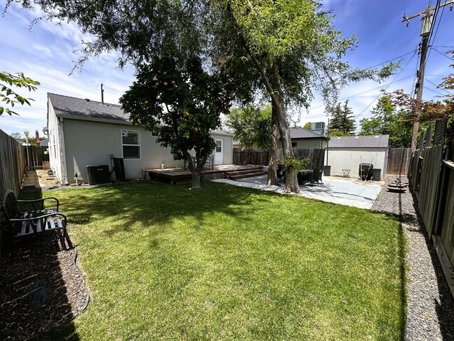 Photo - Beautiful 2-Bedroom Home with Large Backyard