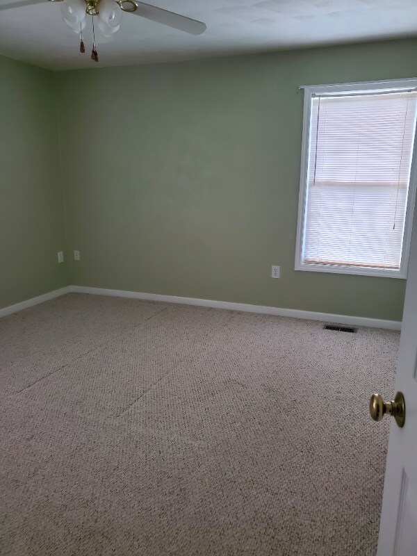 Photo - 770 Riverland Rd SE Unidad A