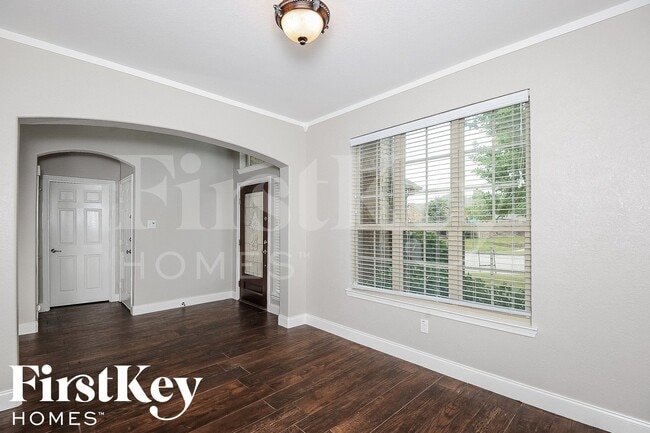 Photo - 5701 Fountain Flat Dr