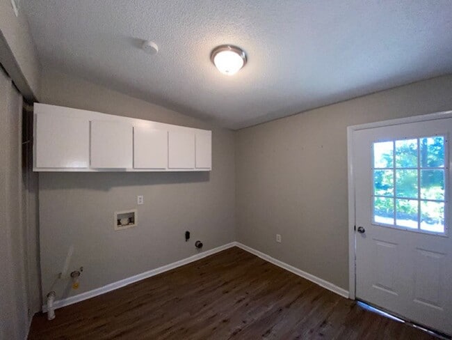 Photo - 208 20th St