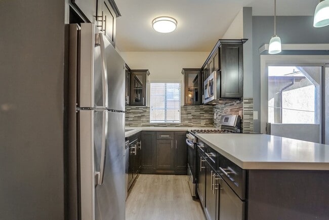 Photo - Central Inglewood Life – Gated Living Near...