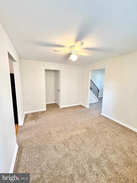 Photo - 241 E 10th Ave